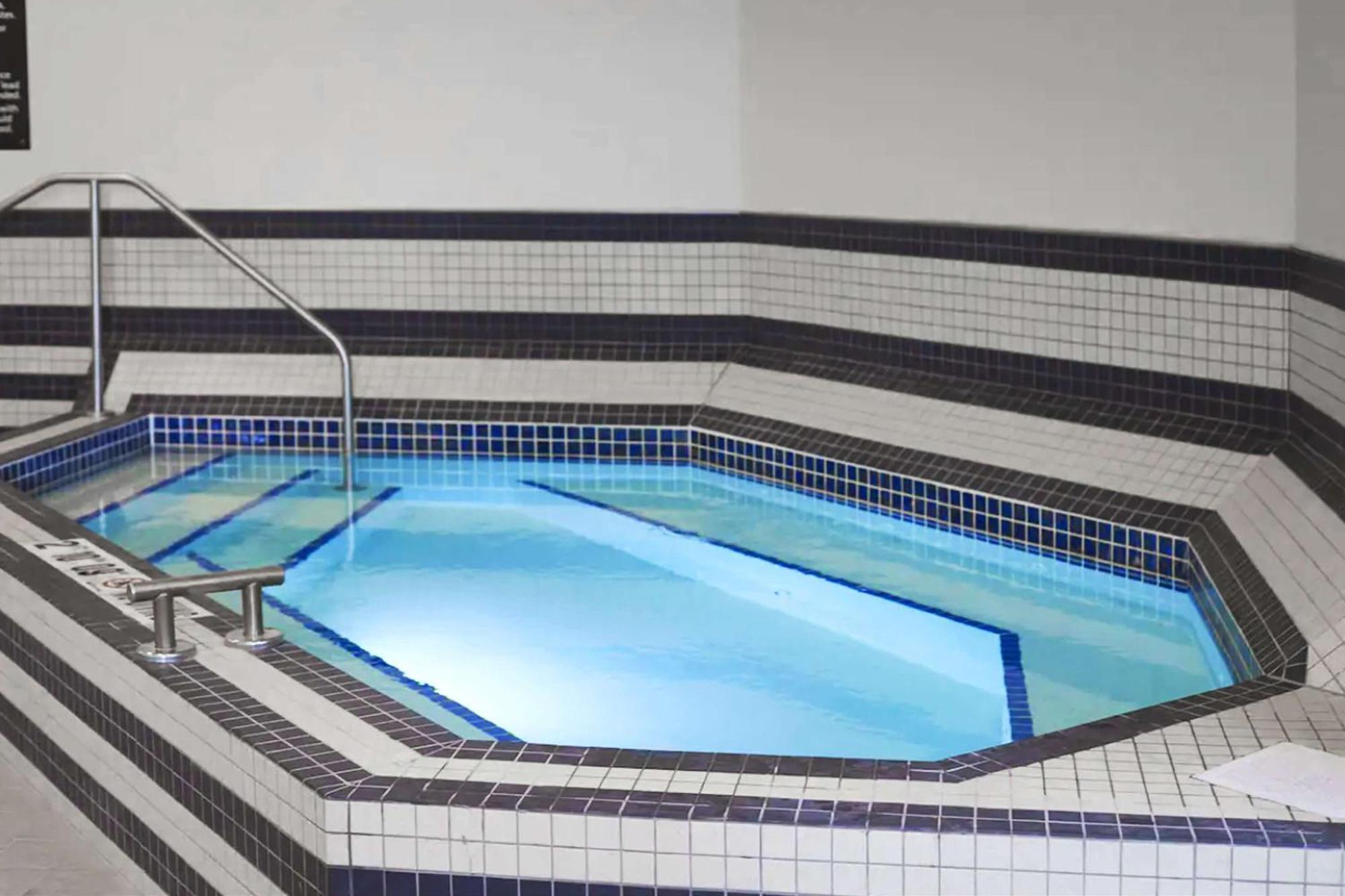 Hilton Garden Inn Minneapolis - University Area Luaran gambar
